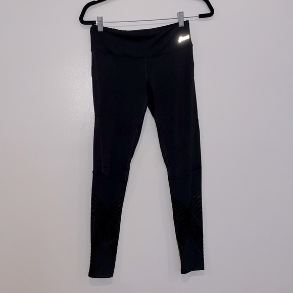 Asics Leggings with shiny Zig Zag pattern - Picture 1 of 10